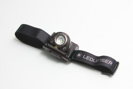 LAMPA FRONTALA CU LED